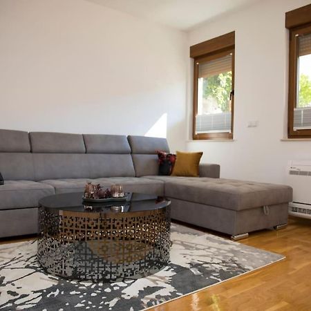 Apartment Divine Mostar Dış mekan fotoğraf