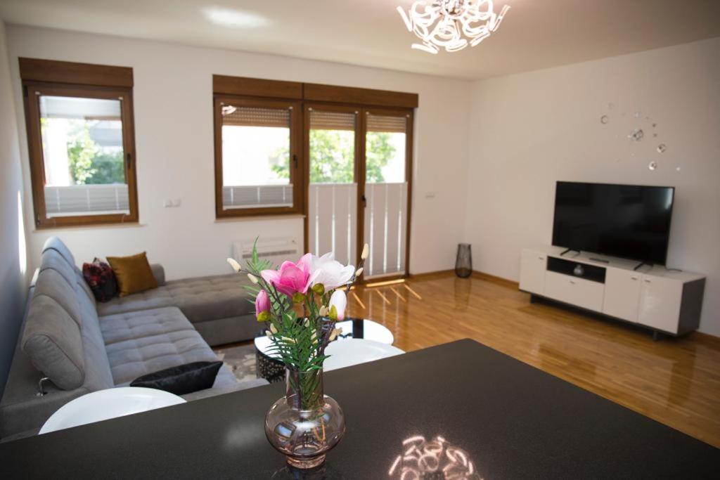 Apartment Divine Mostar Dış mekan fotoğraf